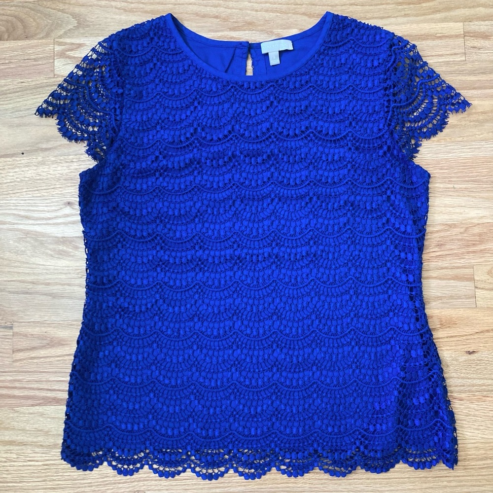 Lace blue Banana Republic top
